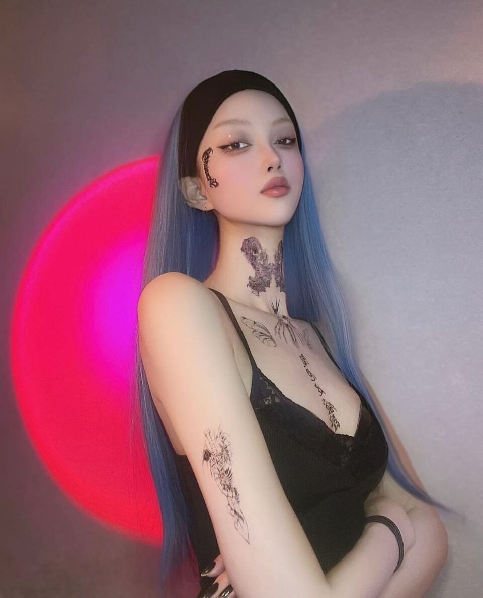 諸行無蝶 - liquid butterfly [ID: TO0025]